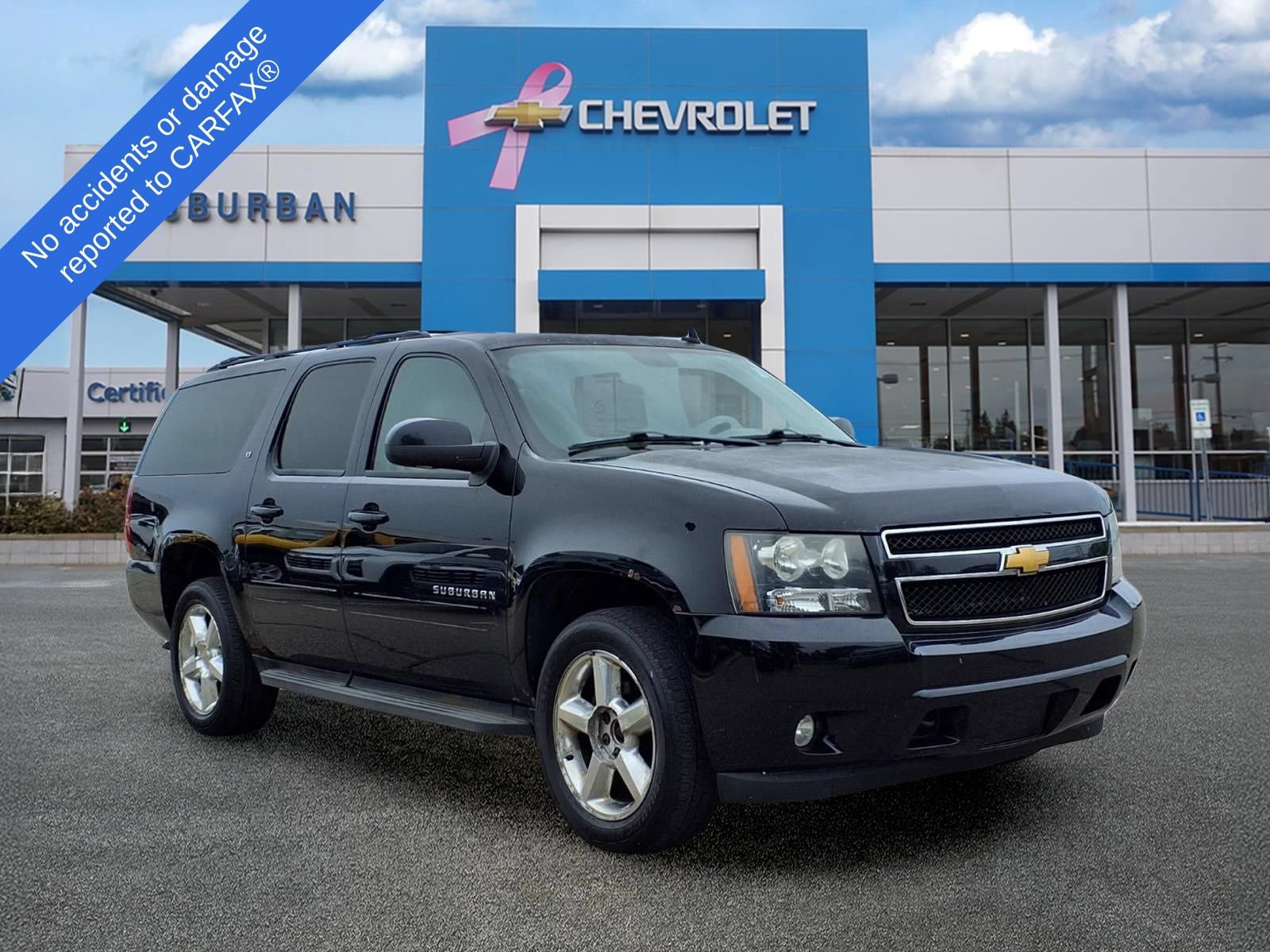Used 2013 Chevrolet Suburban LT w/ Luxury Package AWD/4WD image 3