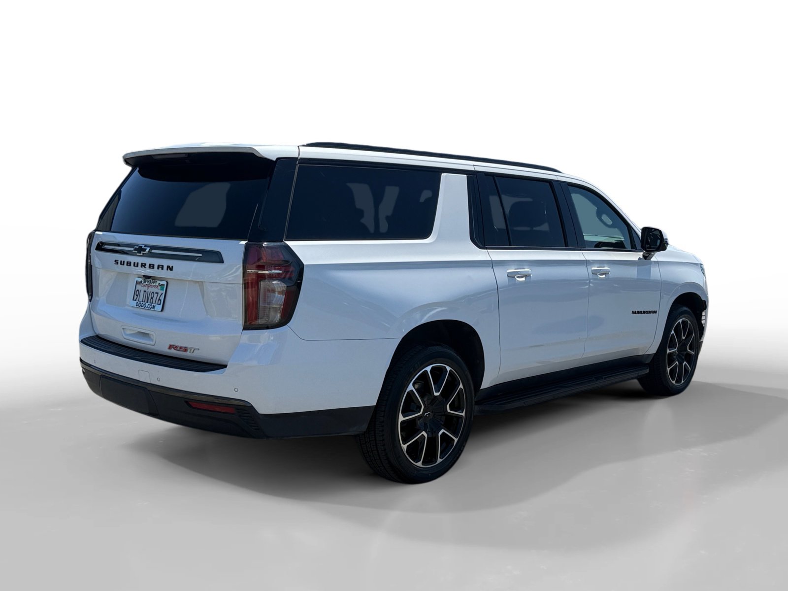 Used 2021 Chevrolet Suburban RST w/ Luxury Package RWD image 5
