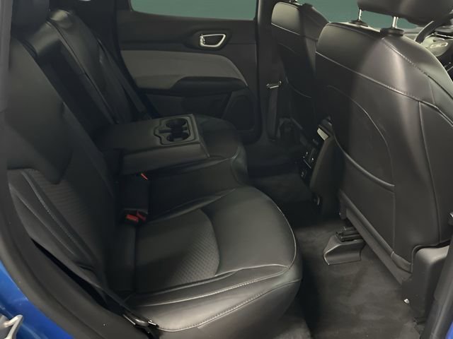 Used 2023 Jeep Compass Latitude AWD/4WD image 14