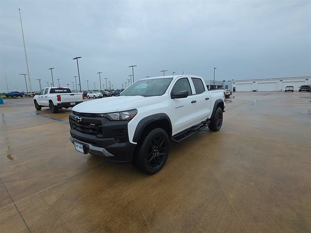 Used 2024 Chevrolet Colorado Trail Boss w/ Advanced Trailering Package AWD/4WD image 1