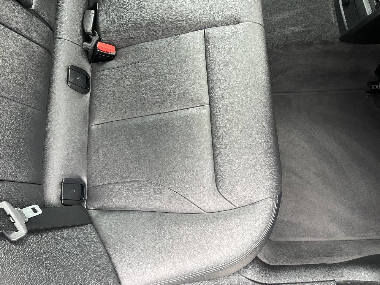 Used 2014 BMW 328i Gran Turismo xDrive image 24