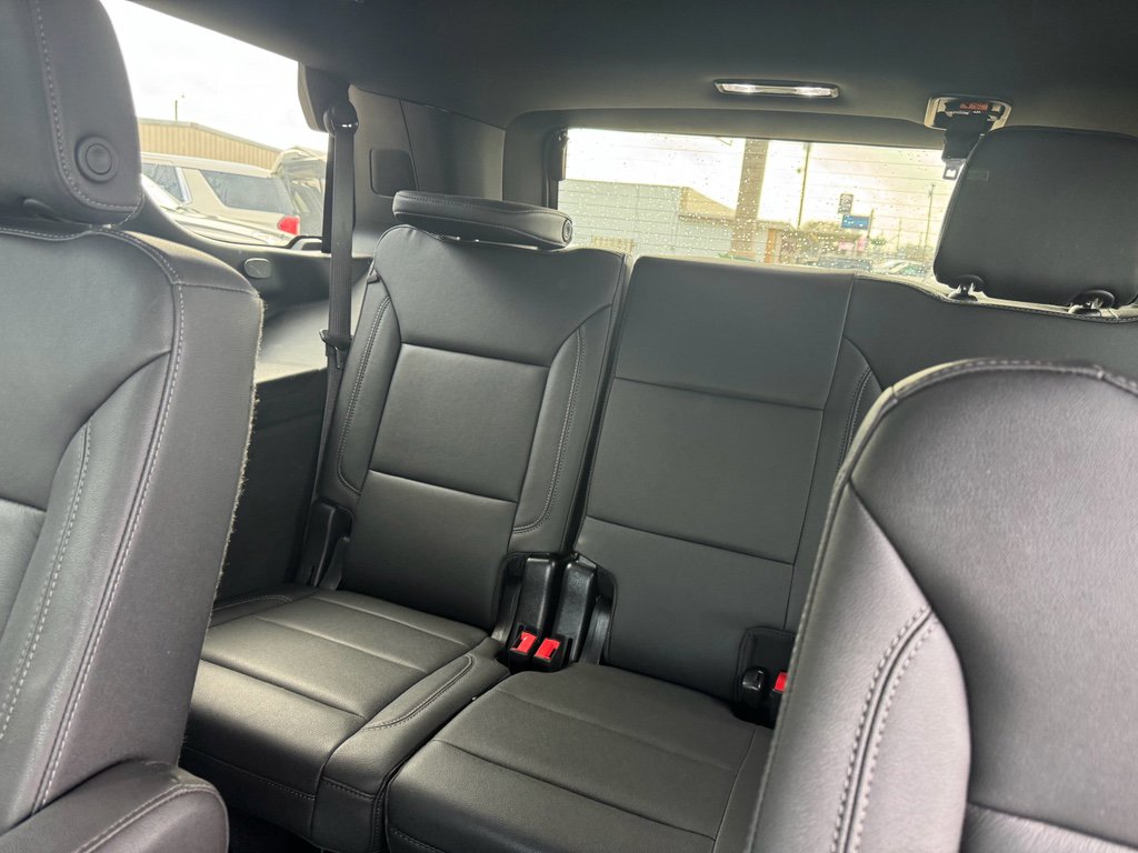 Used 2023 Chevrolet Tahoe LT w/ LT Signature Package image 16