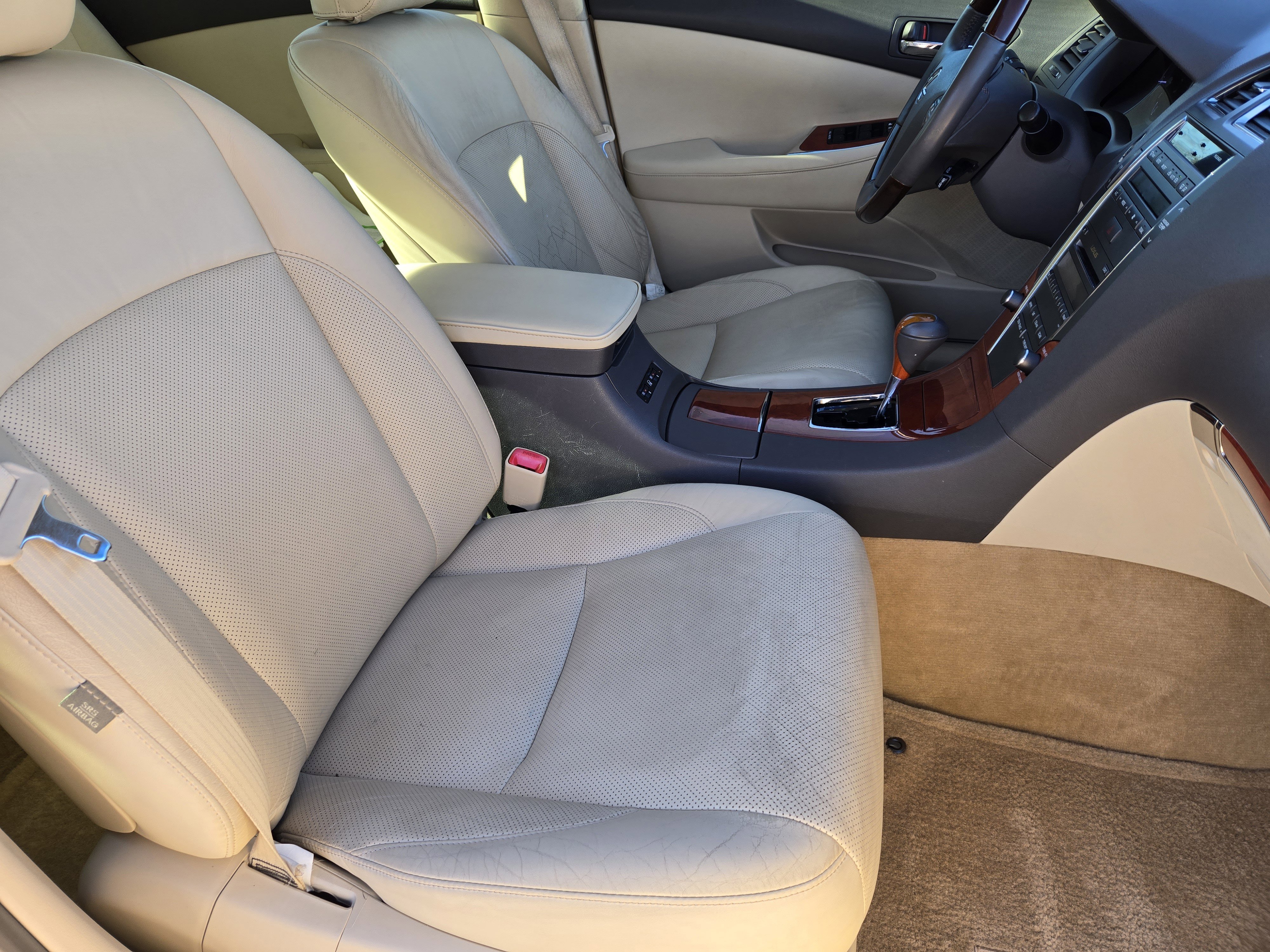 Used 2011 Lexus ES 350 image 18