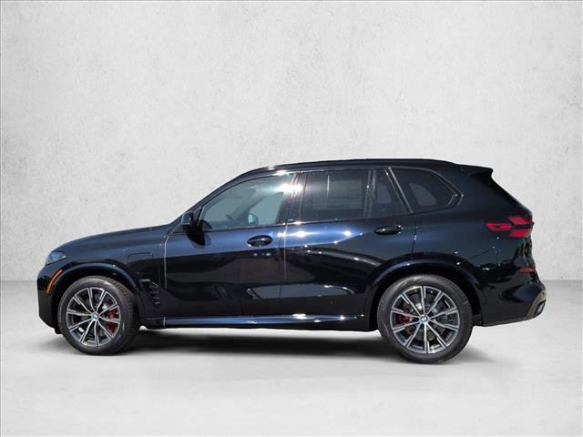 New 2026 BMW X5 xDrive50e w/ Executive Package image 5