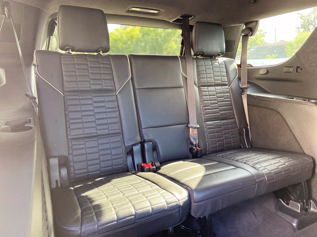 Used 2023 Cadillac Escalade Sport Platinum w/ LPO, ONYX Package AWD/4WD image 27