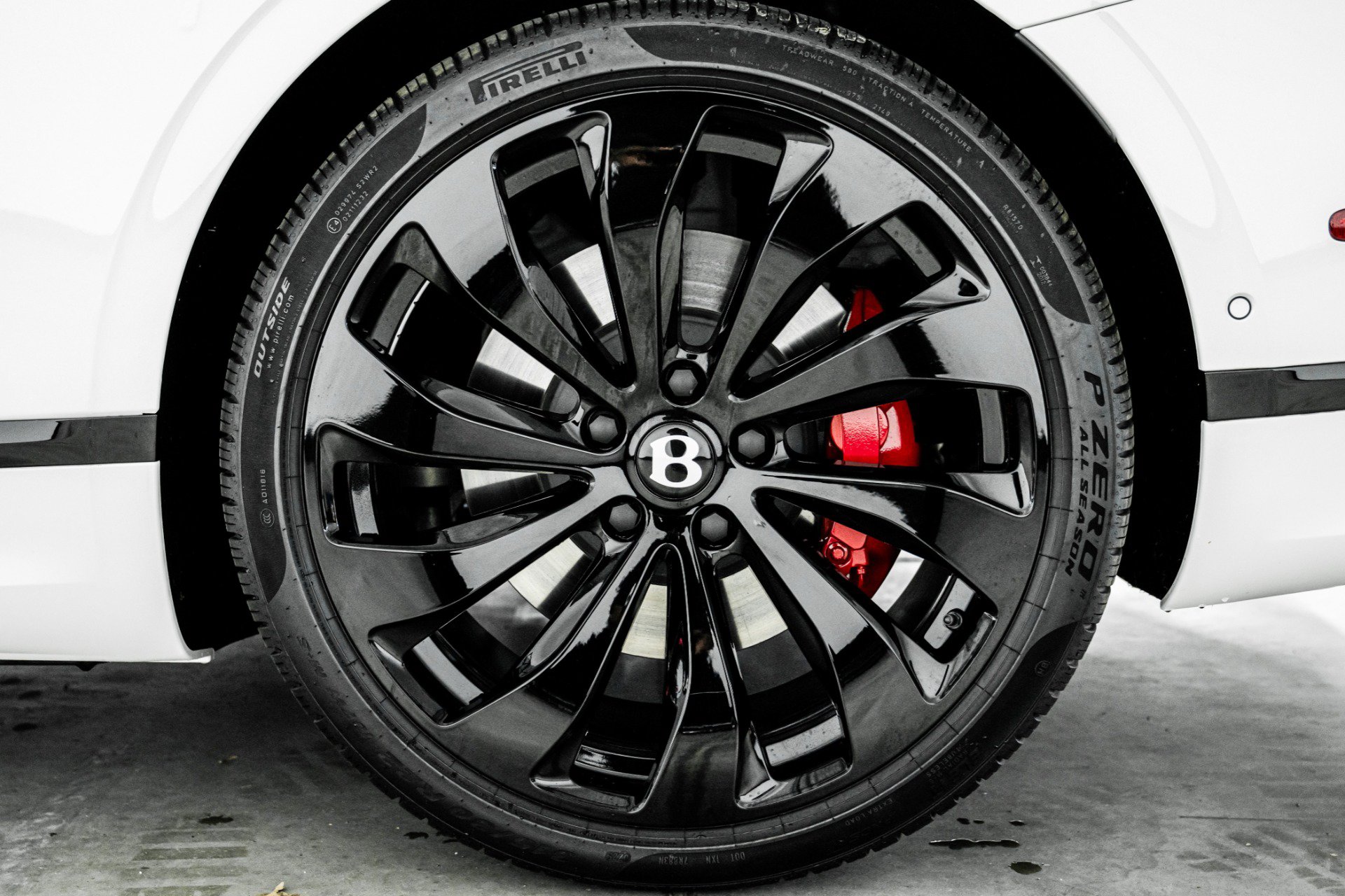 Used 2025 Bentley Continental GT AWD/4WD image 10