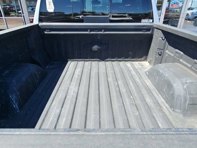 Used 2019 Chevrolet Silverado 1500 LT w/ Texas Edition AWD/4WD image 7