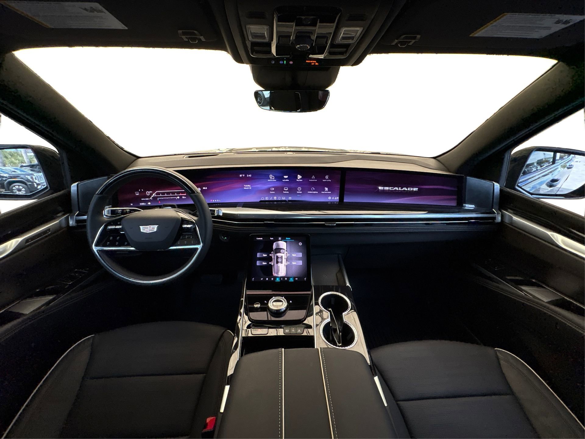 Used 2026 Cadillac Escalade Sport w/ LPO, ONYX Package image 26