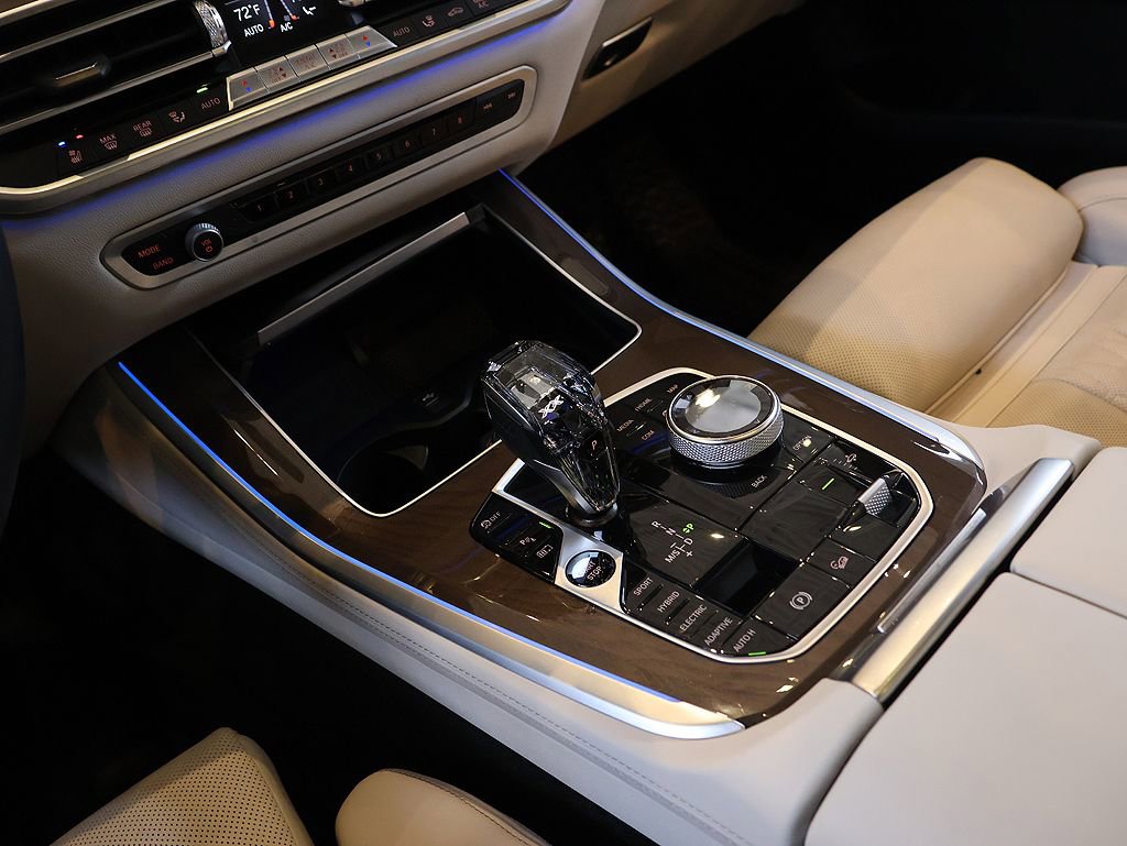 Used 2023 BMW X5 xDrive45e w/ Executive Package image 21