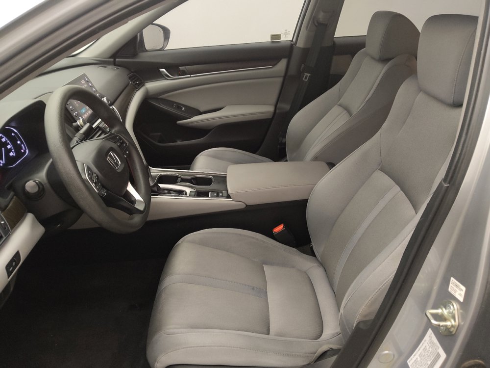 Used 2018 Honda Accord EX image 17