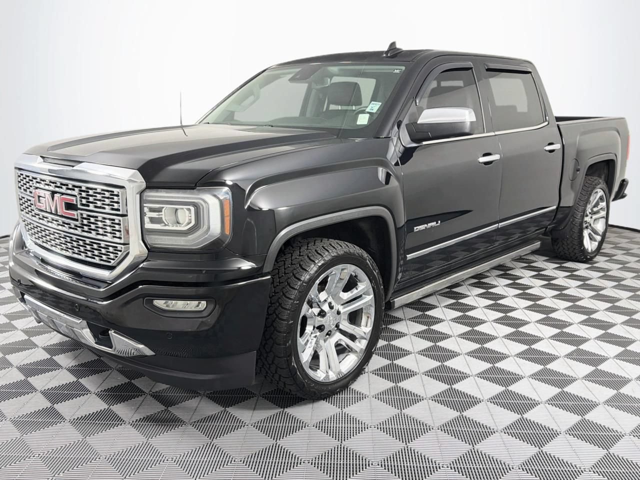 Used 2017 GMC Sierra 1500 Denali AWD/4WD image 6