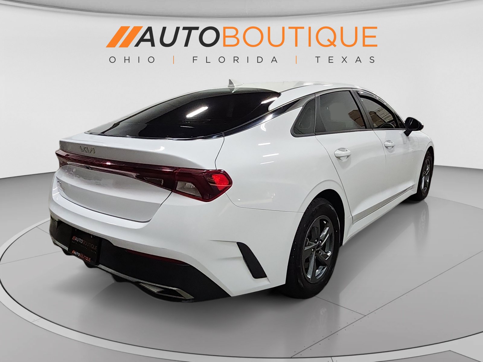 Used 2022 Kia K5 LX FWD image 5