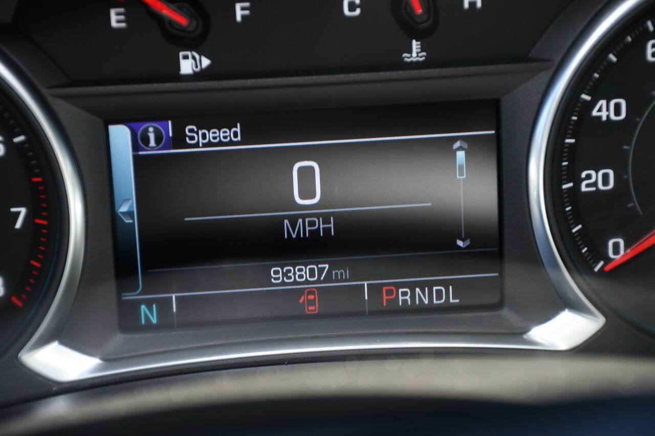 Used 2018 Chevrolet Malibu LT FWD image 32