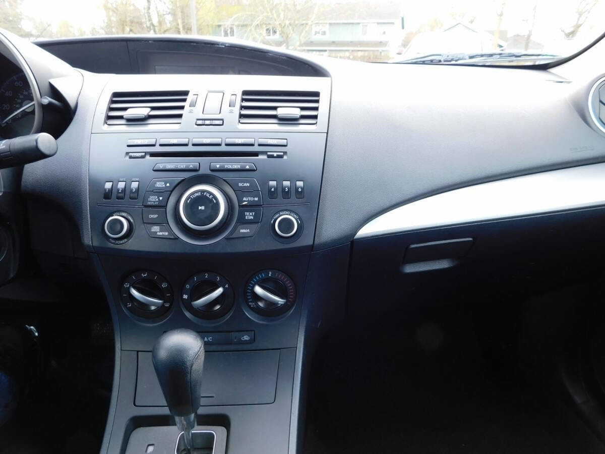 Used 2013 MAZDA MAZDA3 i SV image 7
