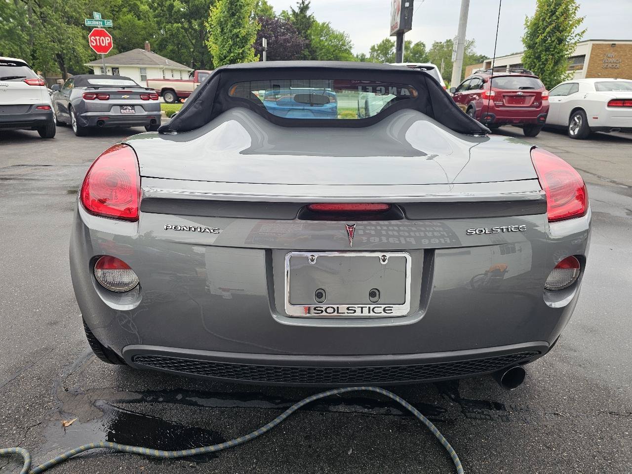 Used 2007 Pontiac Solstice Convertible w/ Preferred Package RWD image 10