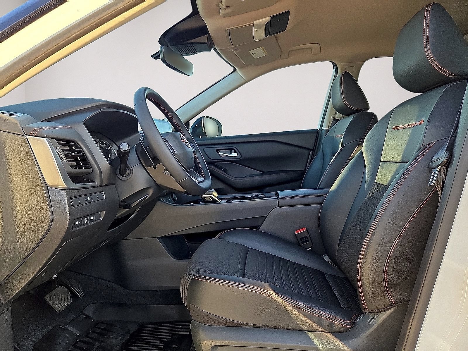Used 2026 Nissan Rogue SV w/ Rock Creek Premium Package AWD/4WD image 21