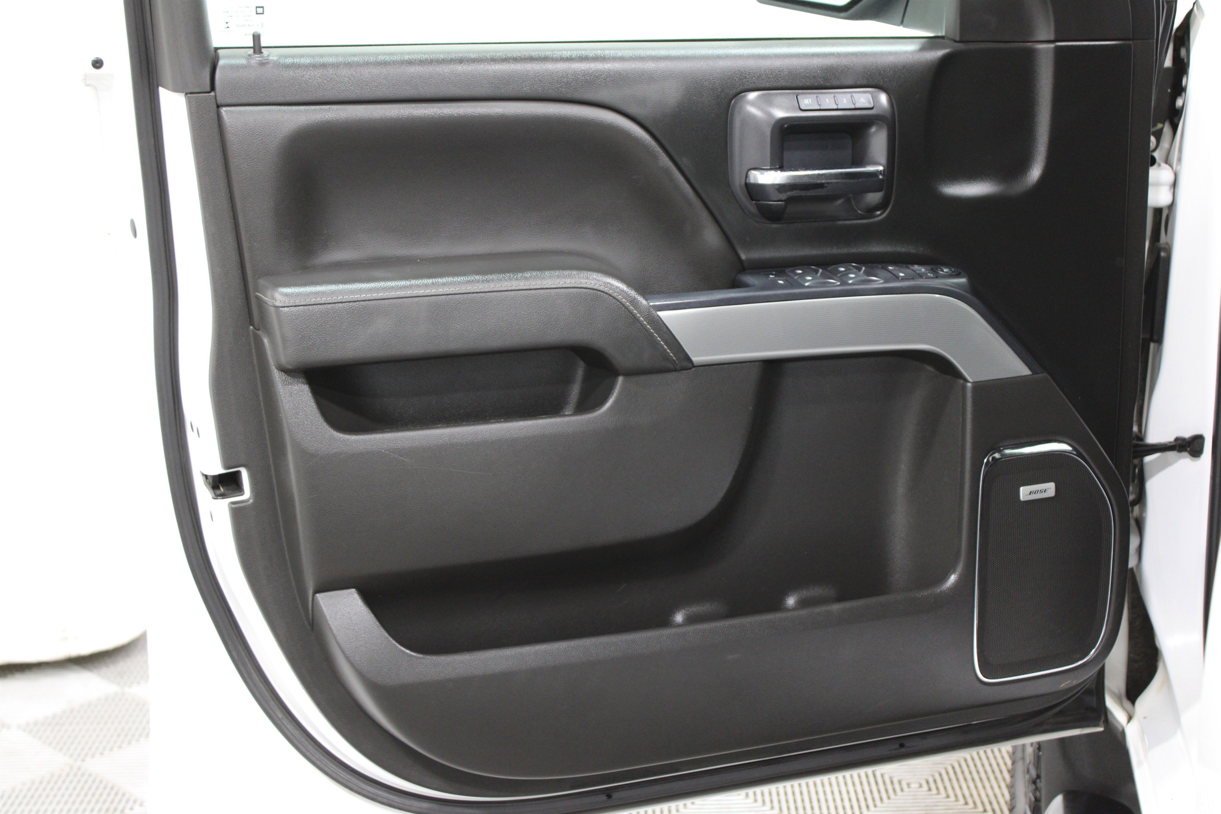 Used 2018 Chevrolet Silverado 1500 LTZ Z71 w/ LTZ Plus Package image 6