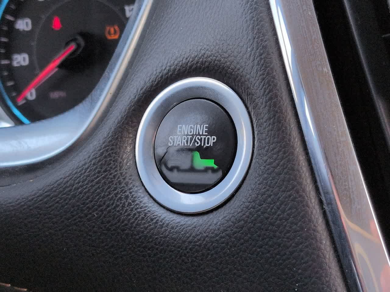 Used 2019 Chevrolet Traverse LT FWD image 27