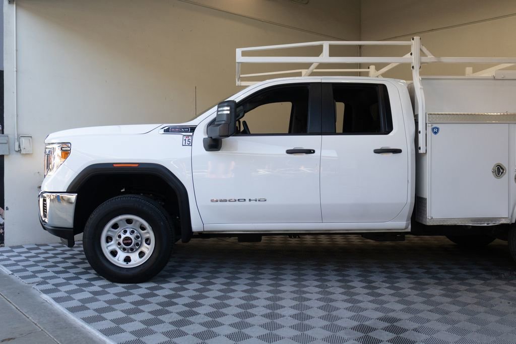Used 2022 GMC Sierra 3500 Pro w/ Convenience Package RWD image 8
