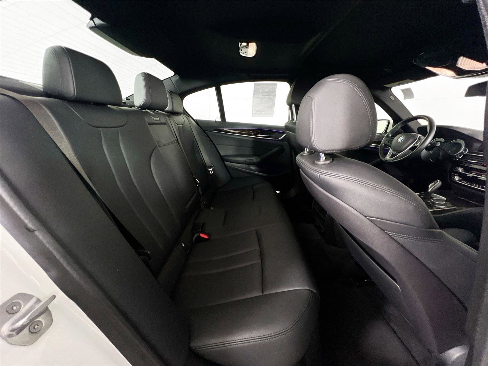 Used 2019 BMW 530i xDrive w/ Convenience Package AWD/4WD image 23