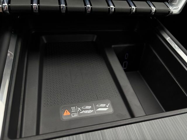 New 2026 GMC Acadia Elevation w/ Black Edition image 32