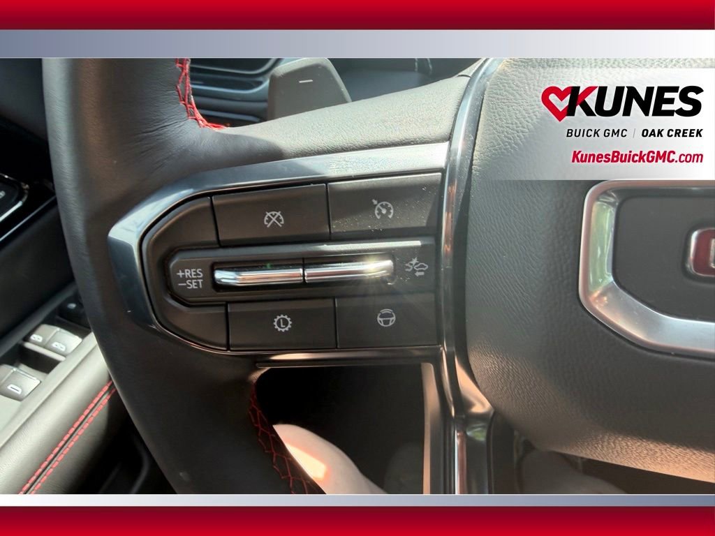 Used 2026 GMC Yukon AT4 Ultimate w/ LPO, Floor Liner Package AWD/4WD image 18