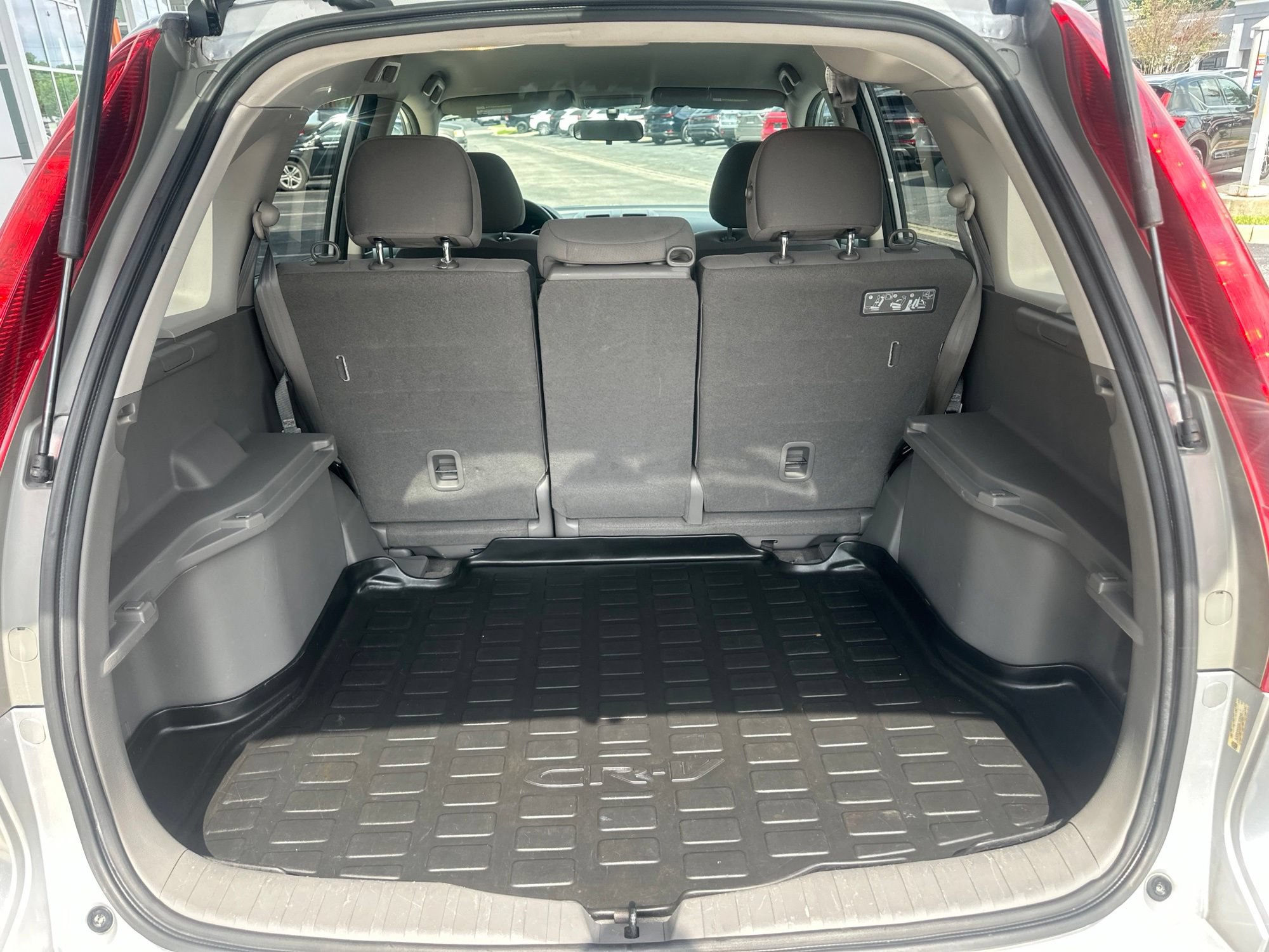 Used 2011 Honda CR-V SE image 14