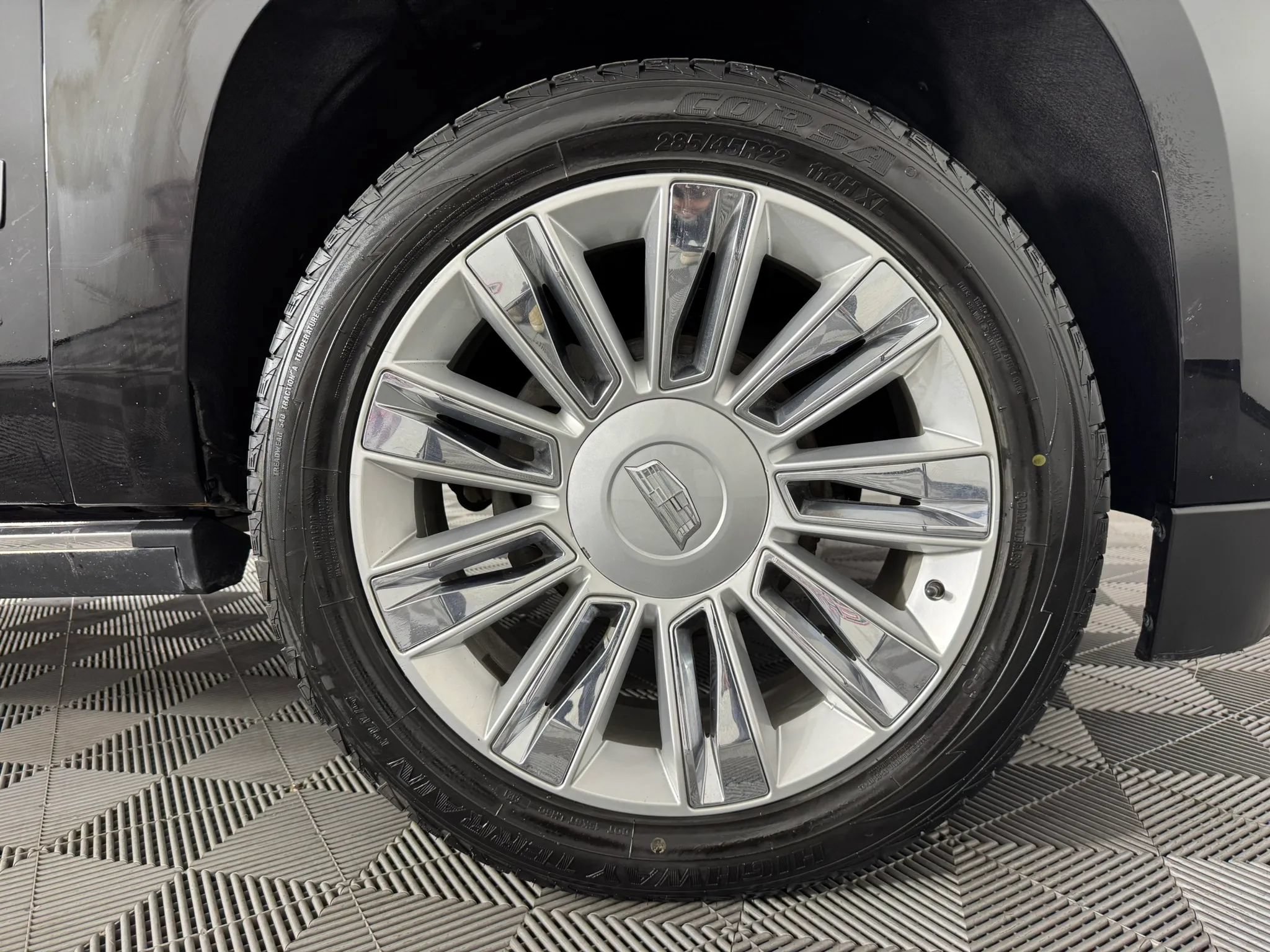 Used 2016 Cadillac Escalade Platinum AWD/4WD image 52