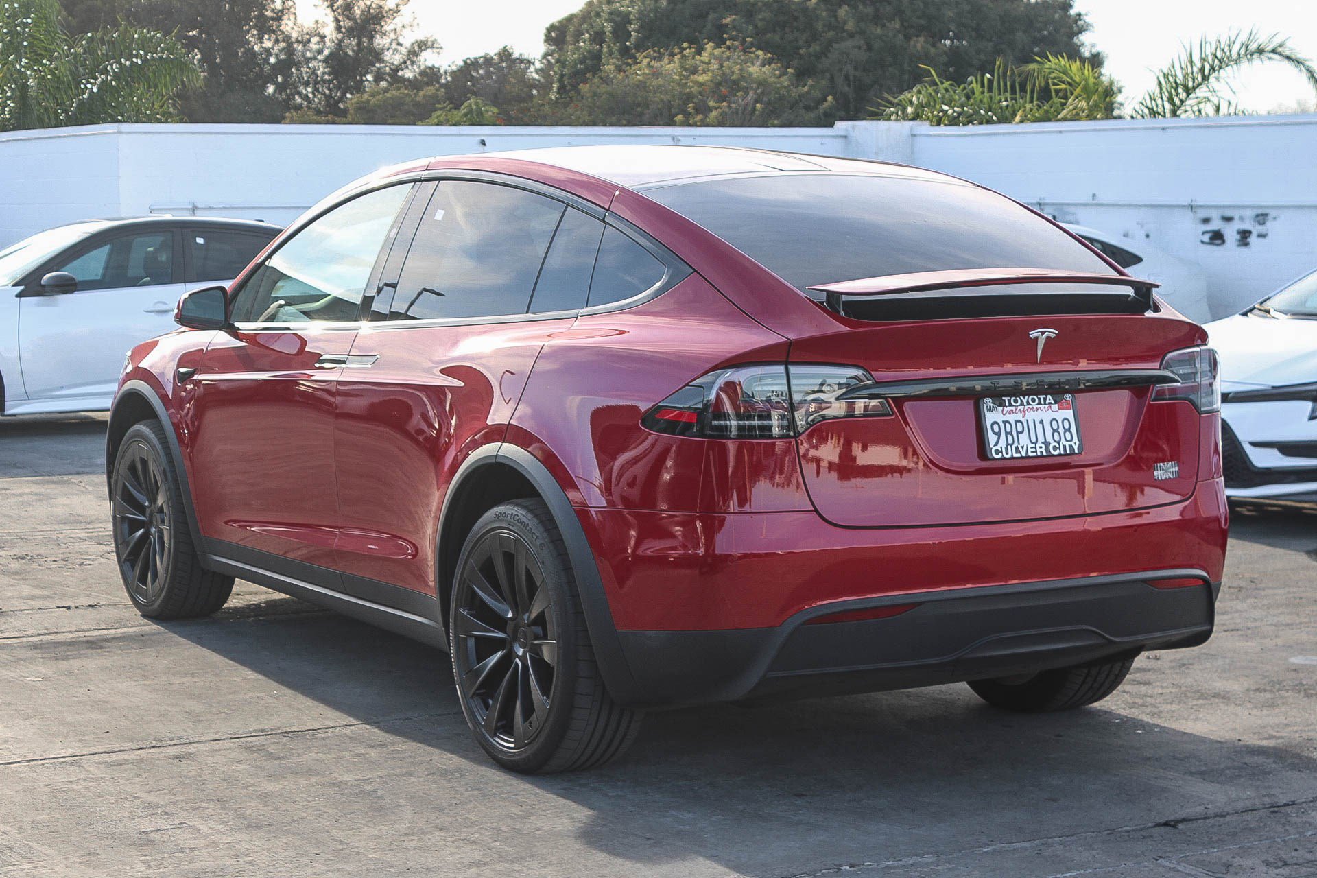 Used 2022 Tesla Model X Plaid image 7