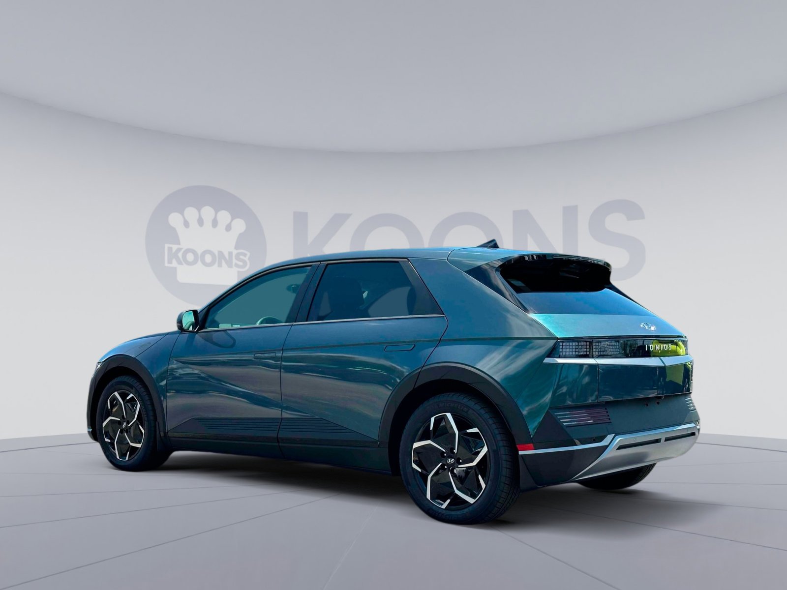 New 2024 Hyundai Ioniq 5 SEL image 5