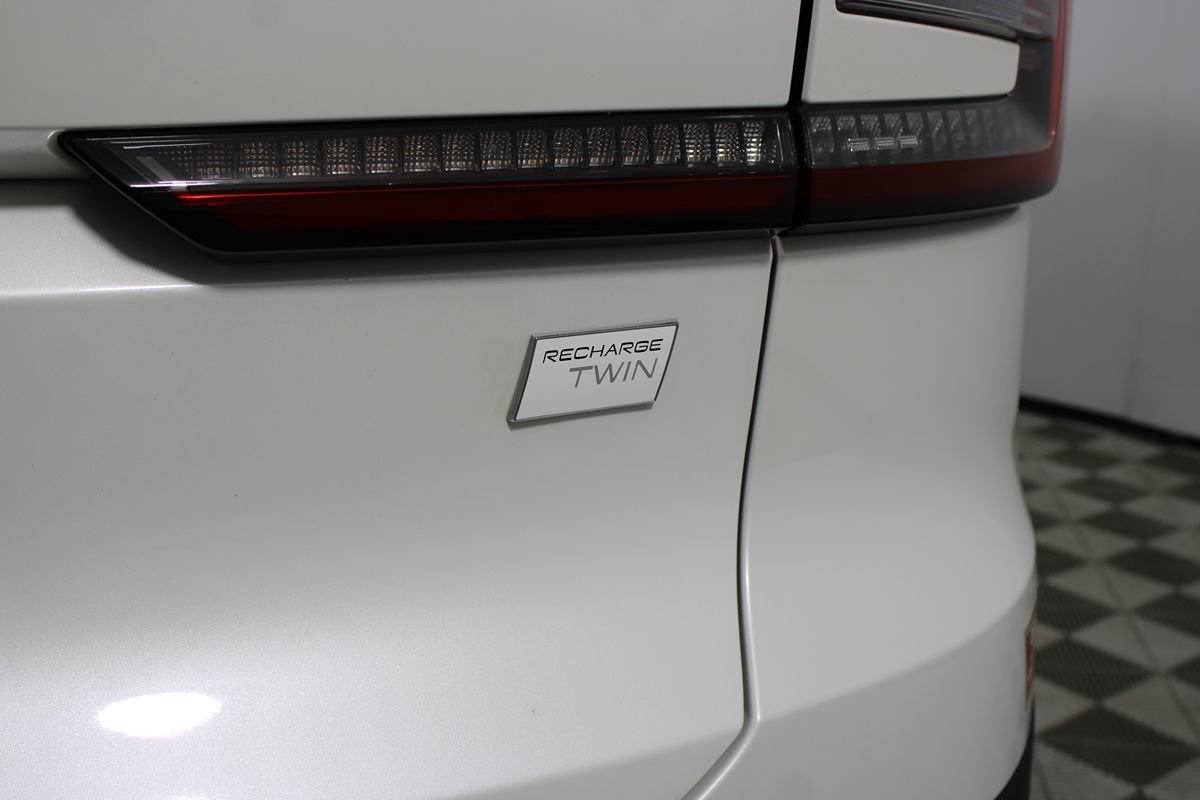 Used 2023 Volvo C40 P8 Recharge Ultimate w/ Protection Package Premier AWD/4WD image 9
