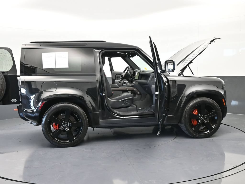 Used 2023 Land Rover Defender 90 X AWD/4WD image 73