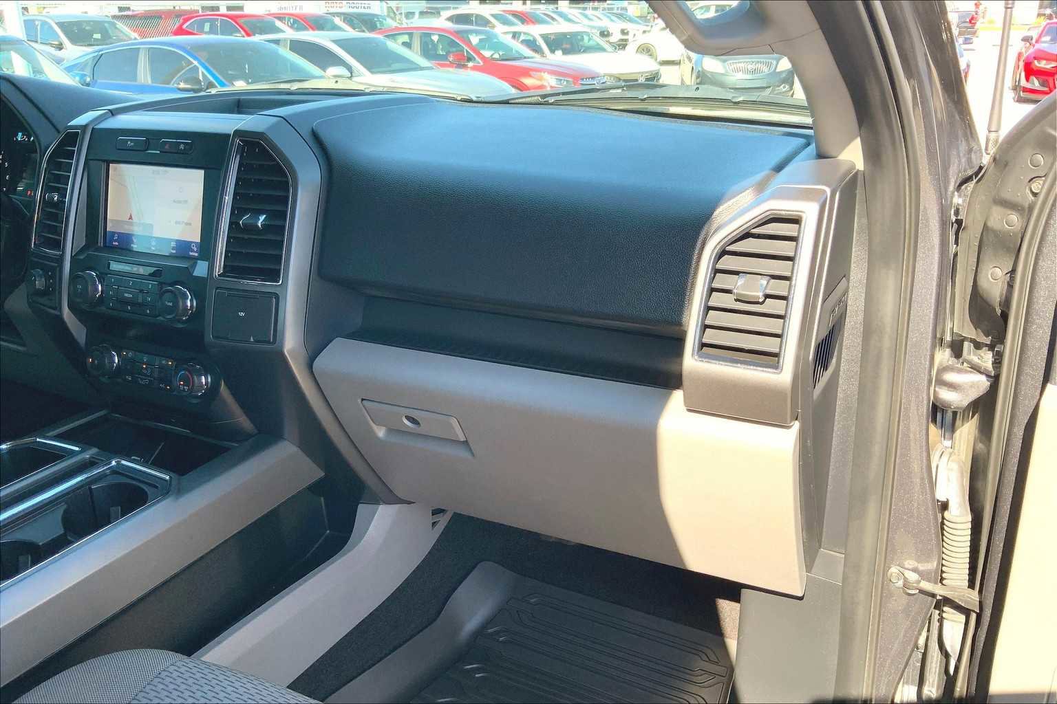 Used 2020 Ford F150 XLT w/ Equipment Group 302A Luxury image 17