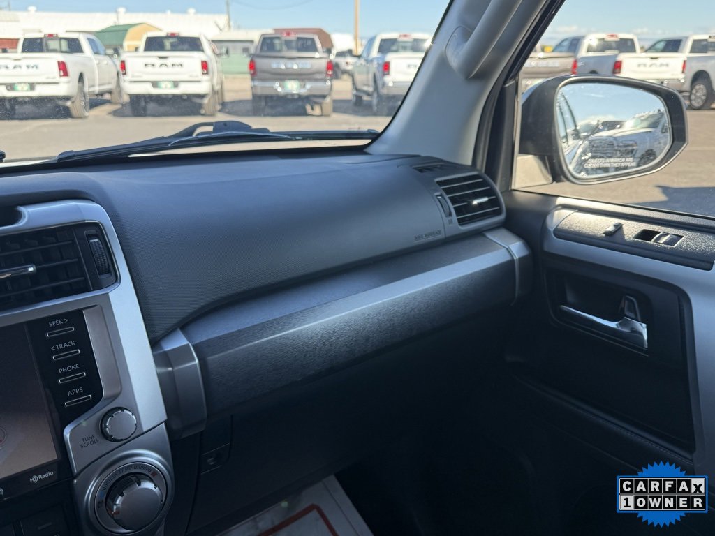 Used 2021 Toyota 4Runner SR5 Premium image 12