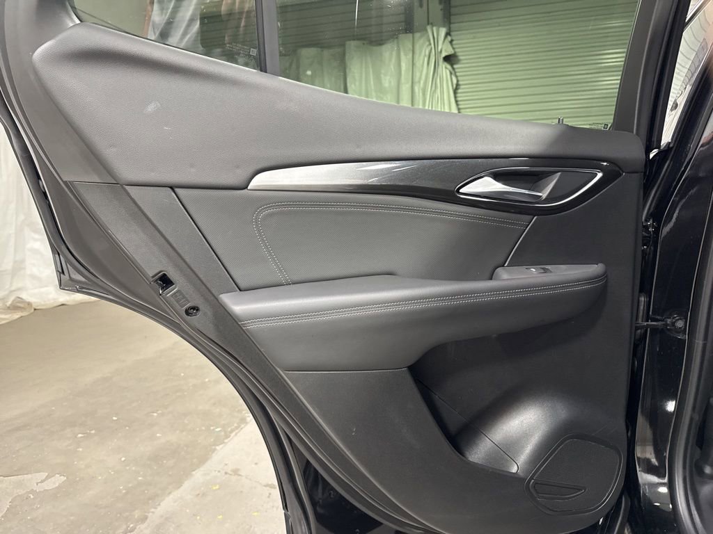 Used 2025 Buick Envision Preferred image 13