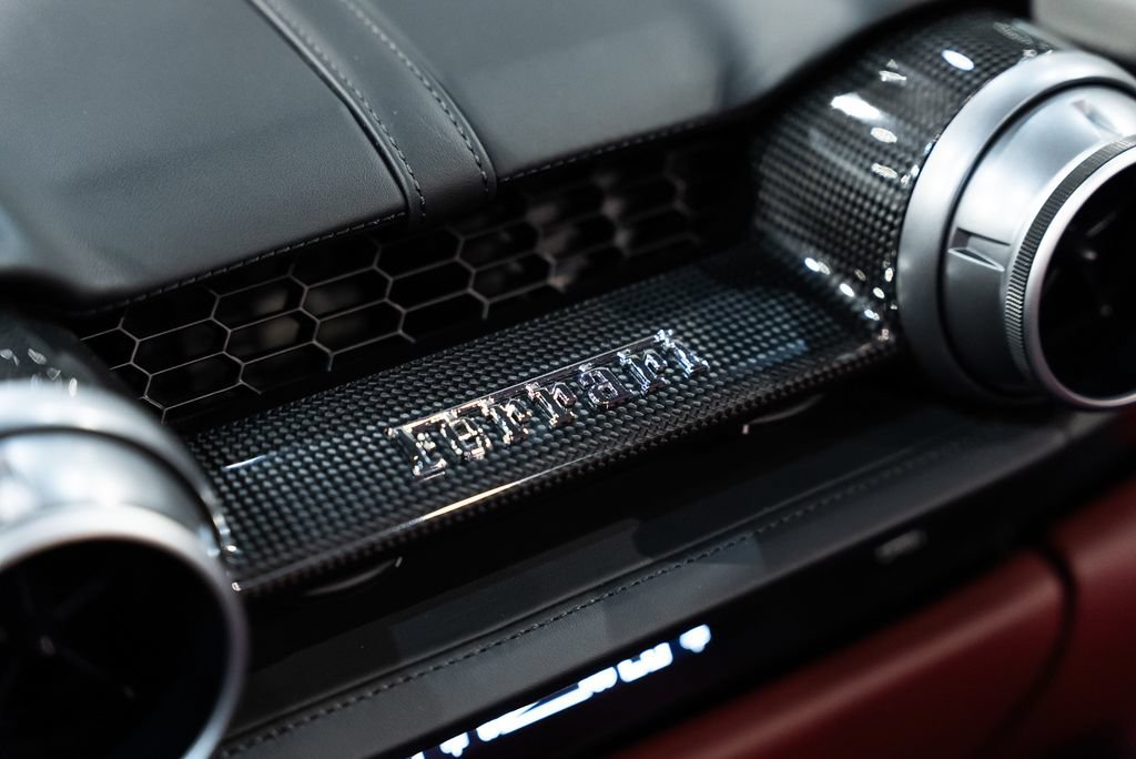 Certified 2023 Ferrari 812 GTS RWD image 39
