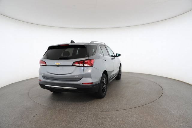 Used 2023 Chevrolet Equinox LT w/ Driver Convenience Package image 16