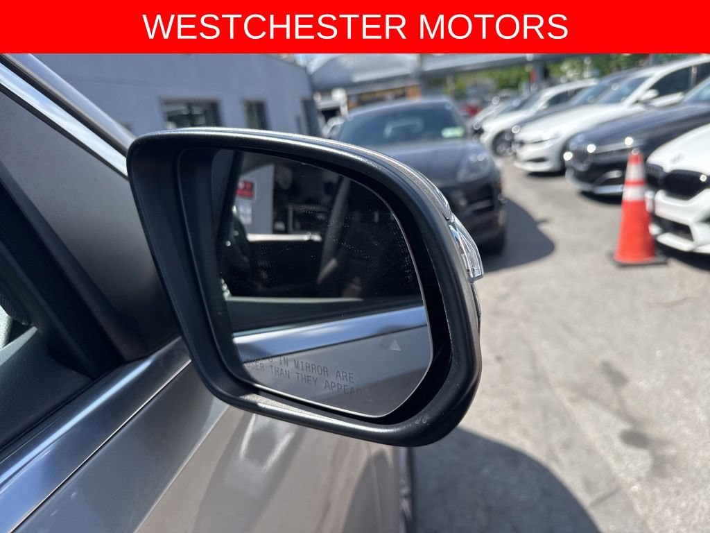 Used 2020 Mercedes-Benz GLE 350 4MATIC w/ Premium Package image 12