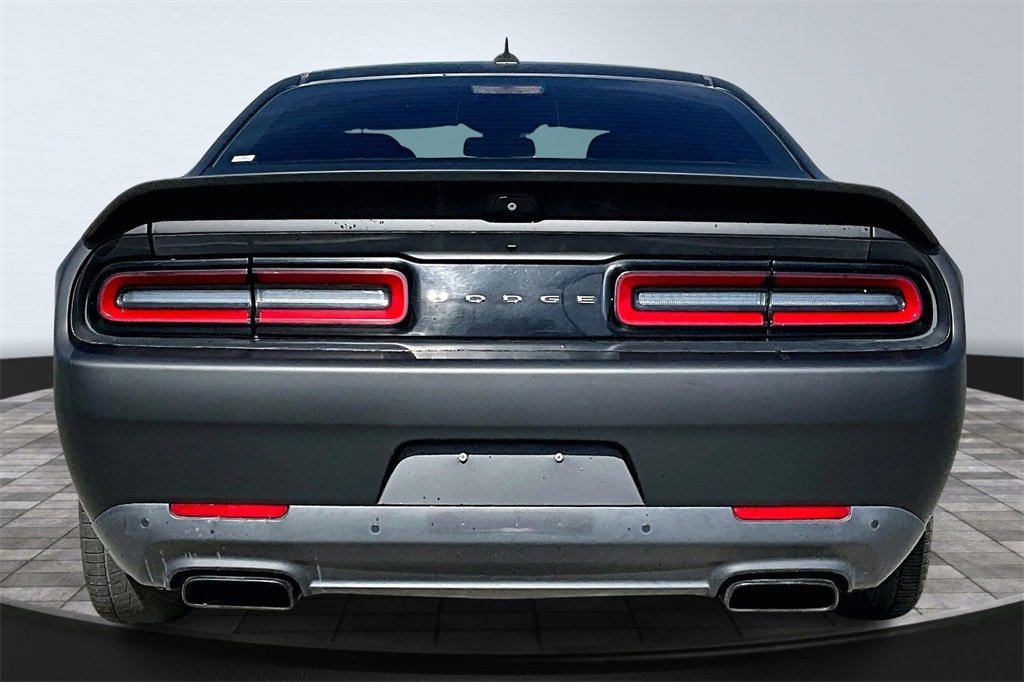 Used 2019 Dodge Challenger SRT Hellcat Redeye image 22