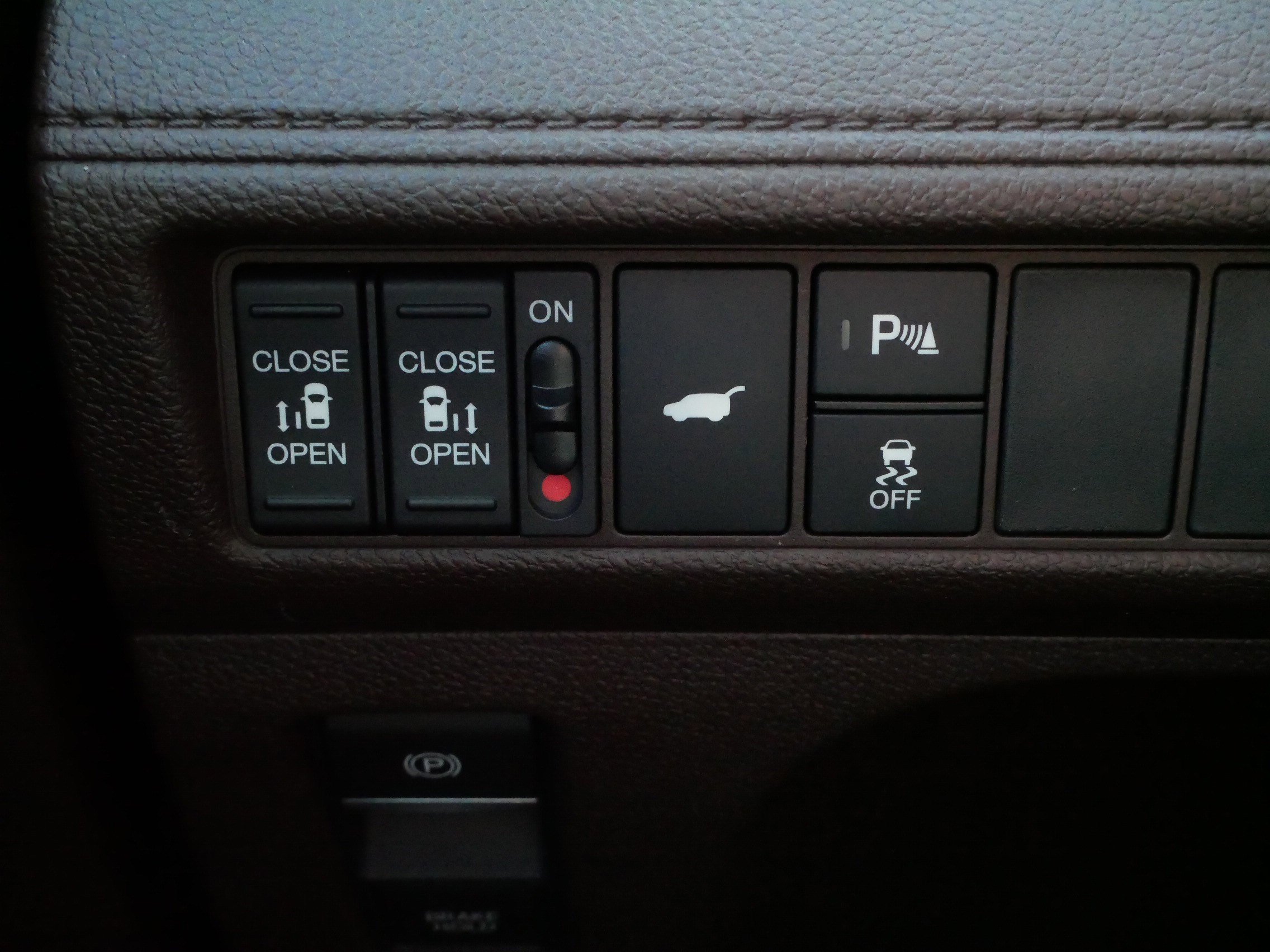 Certified 2026 Honda Odyssey Touring image 26