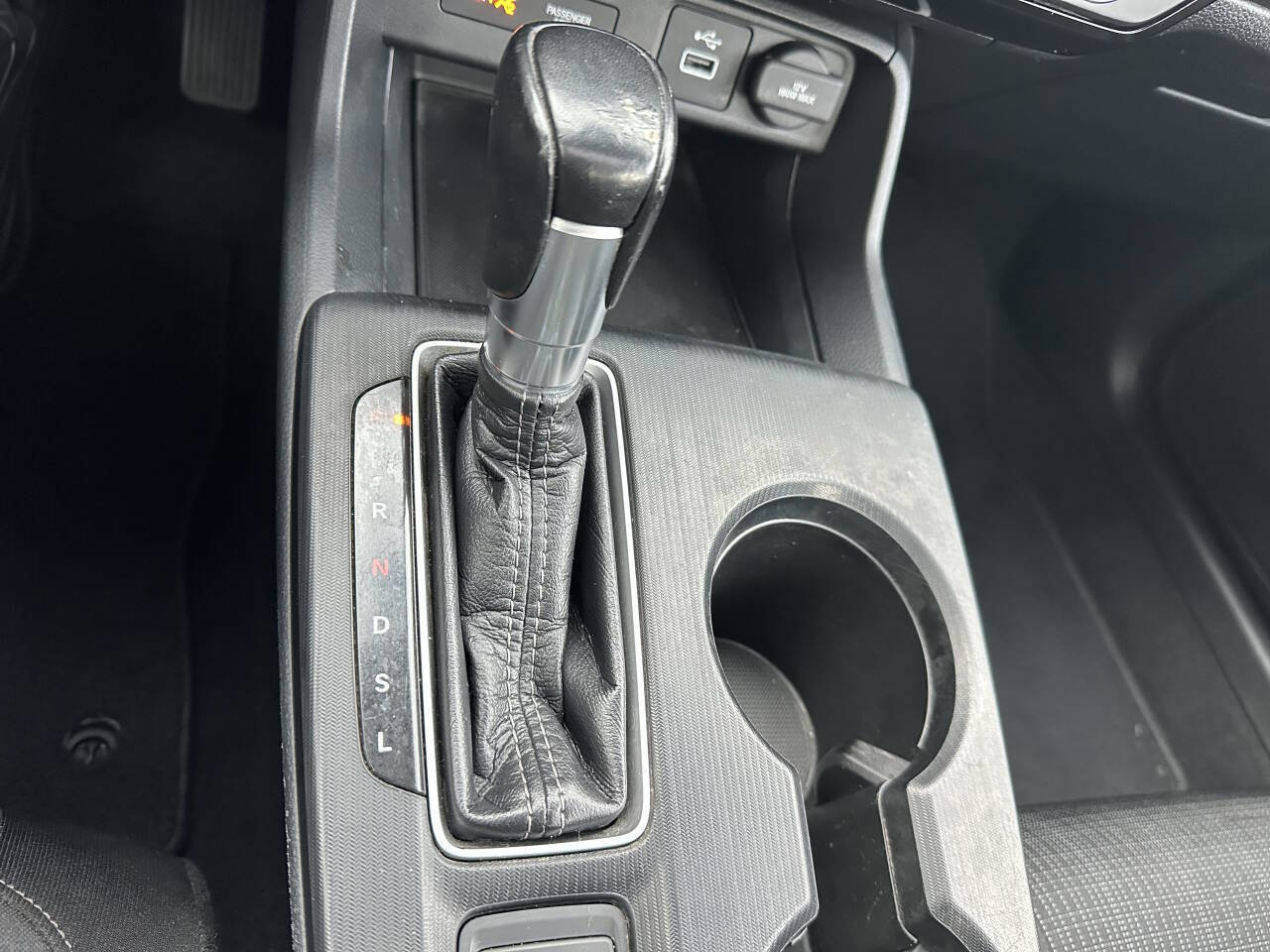 Used 2022 Honda Civic EX image 35