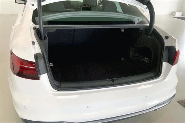 Used 2022 Audi A4 2.0T Premium Plus AWD/4WD image 17