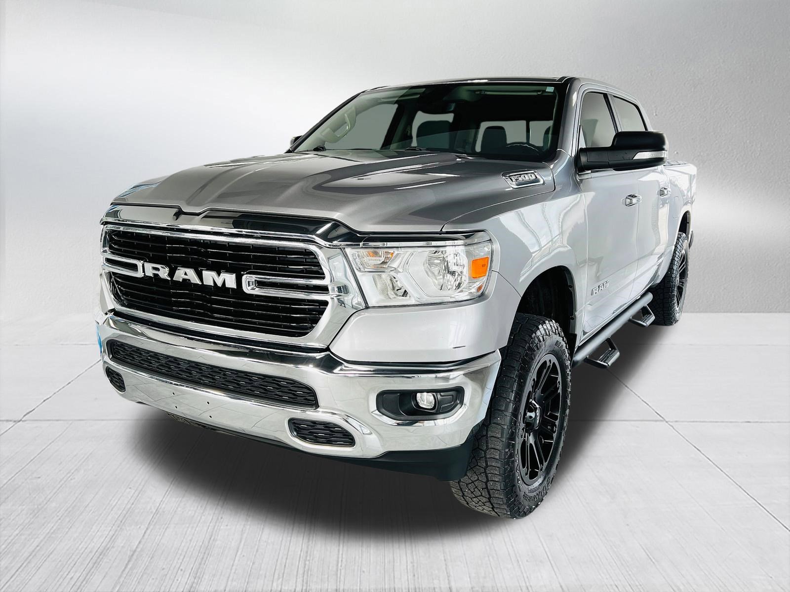 Used 2020 RAM 1500 Big Horn image 1