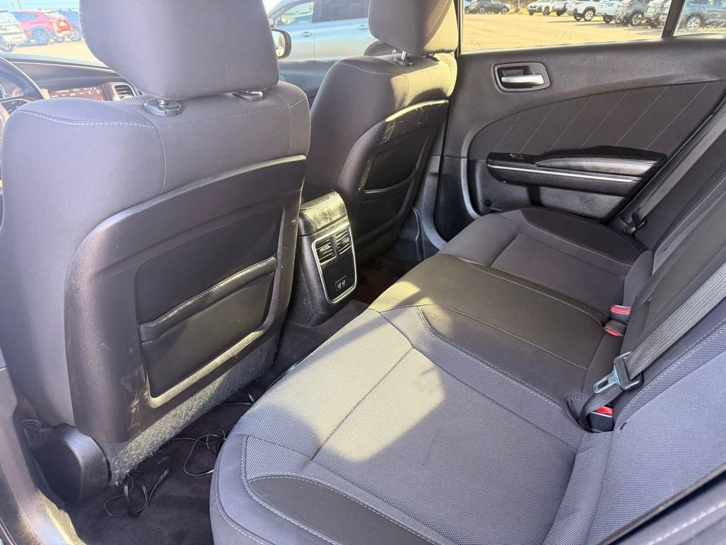 Used 2017 Dodge Charger R/T image 18