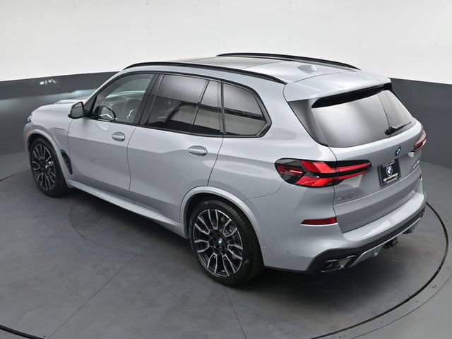 Used 2026 BMW X5 xDrive50e w/ Executive Package AWD/4WD image 28