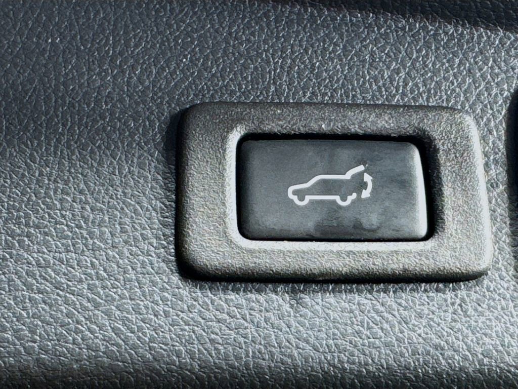 Used 2018 Subaru Forester 2.5i Premium AWD/4WD image 33