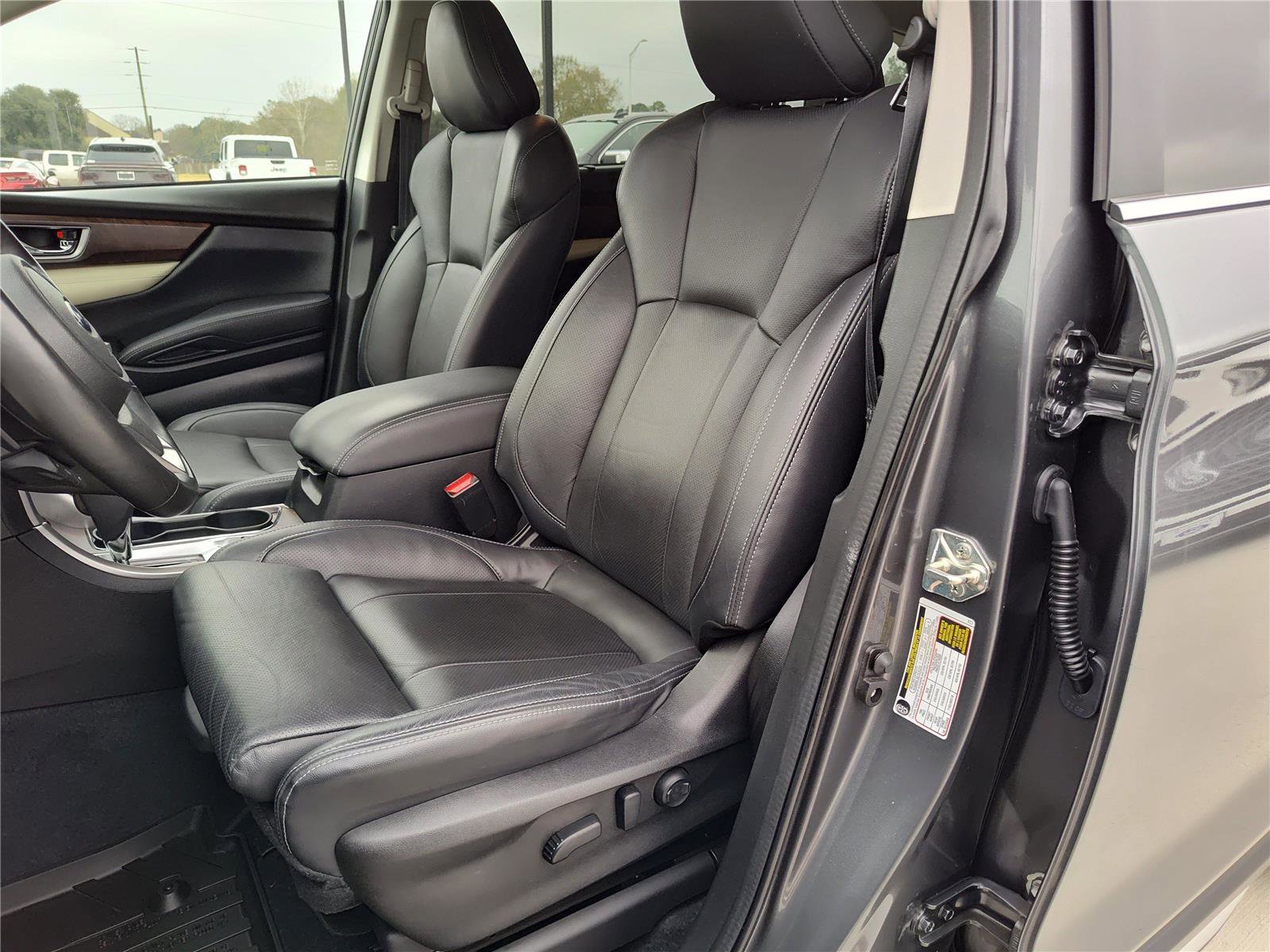 Used 2021 Subaru Ascent Touring w/ Popular Package #2 image 18