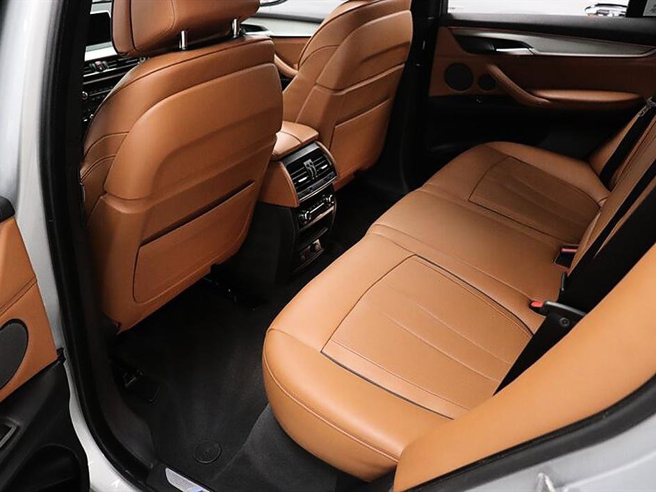 Used 2018 BMW X5 xDrive50i image 16