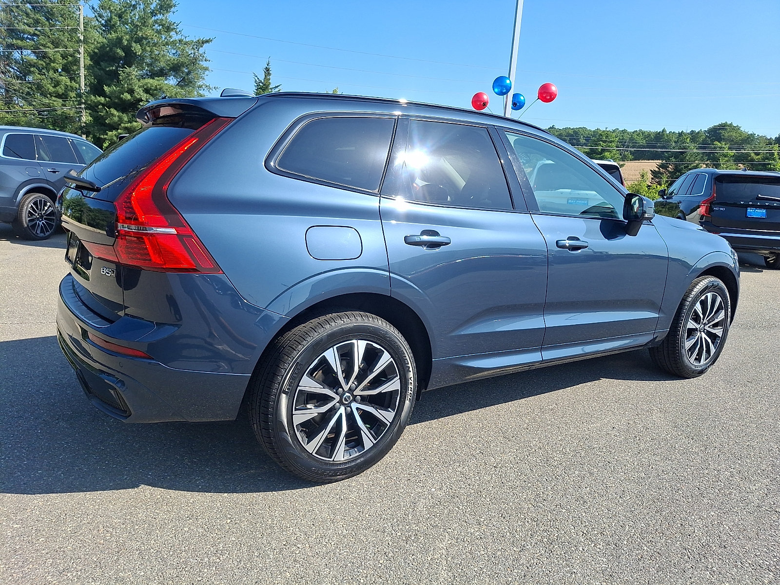 Certified 2024 Volvo XC60 B5 Core w/ Protection Package Premier AWD/4WD image 6