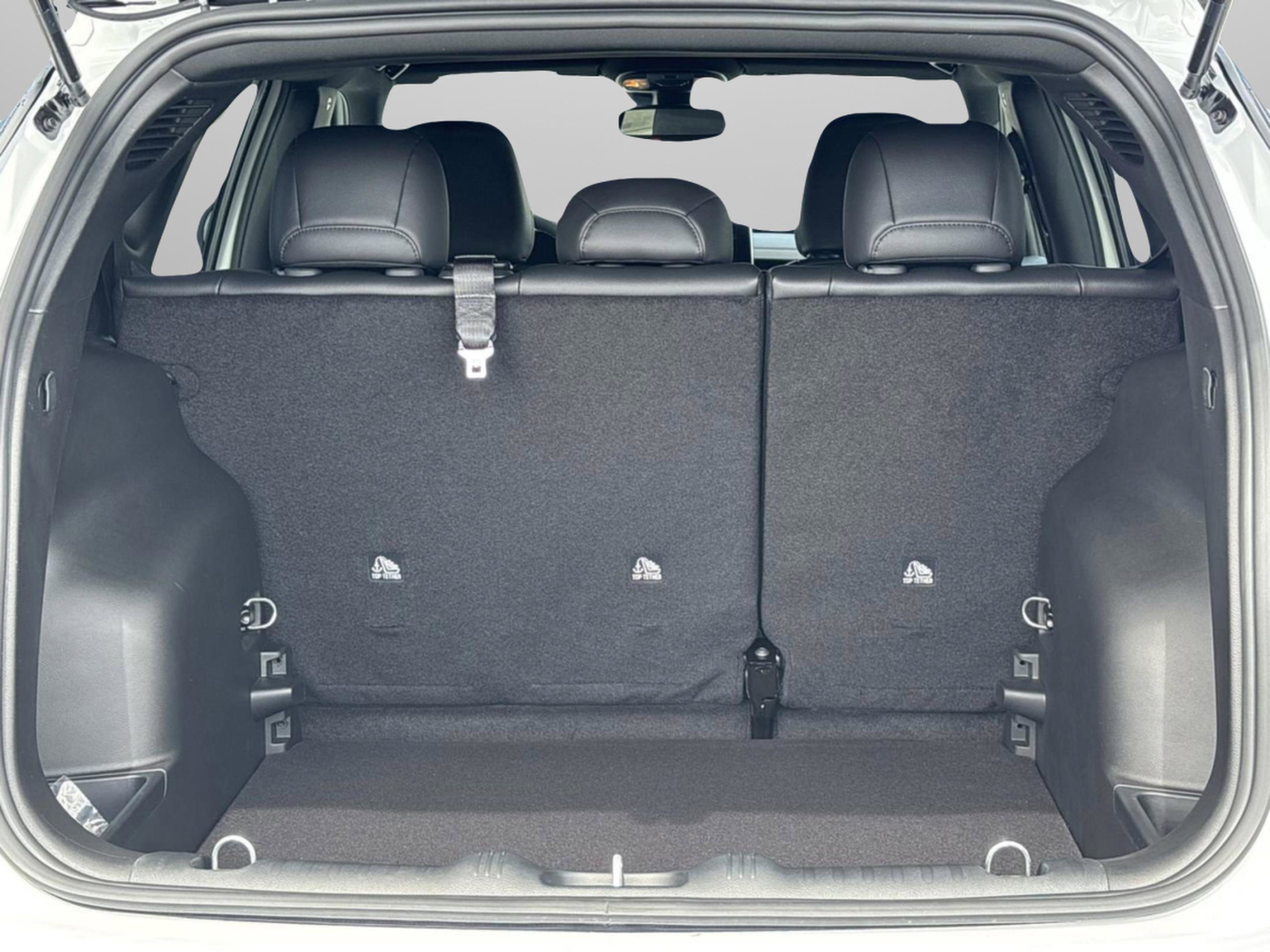 New 2026 Jeep Compass Latitude image 8